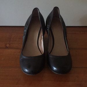 Vince Camuto wedge heels, size 8